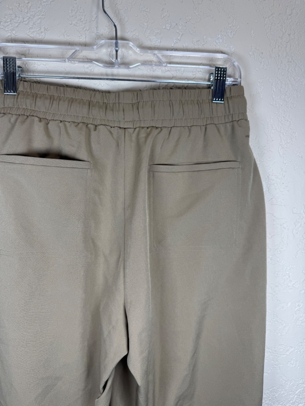 Mondetta Tan Pull On Travel Pants Small Stretch Utility Casual Pockets Comfort - Picture 8 of 11